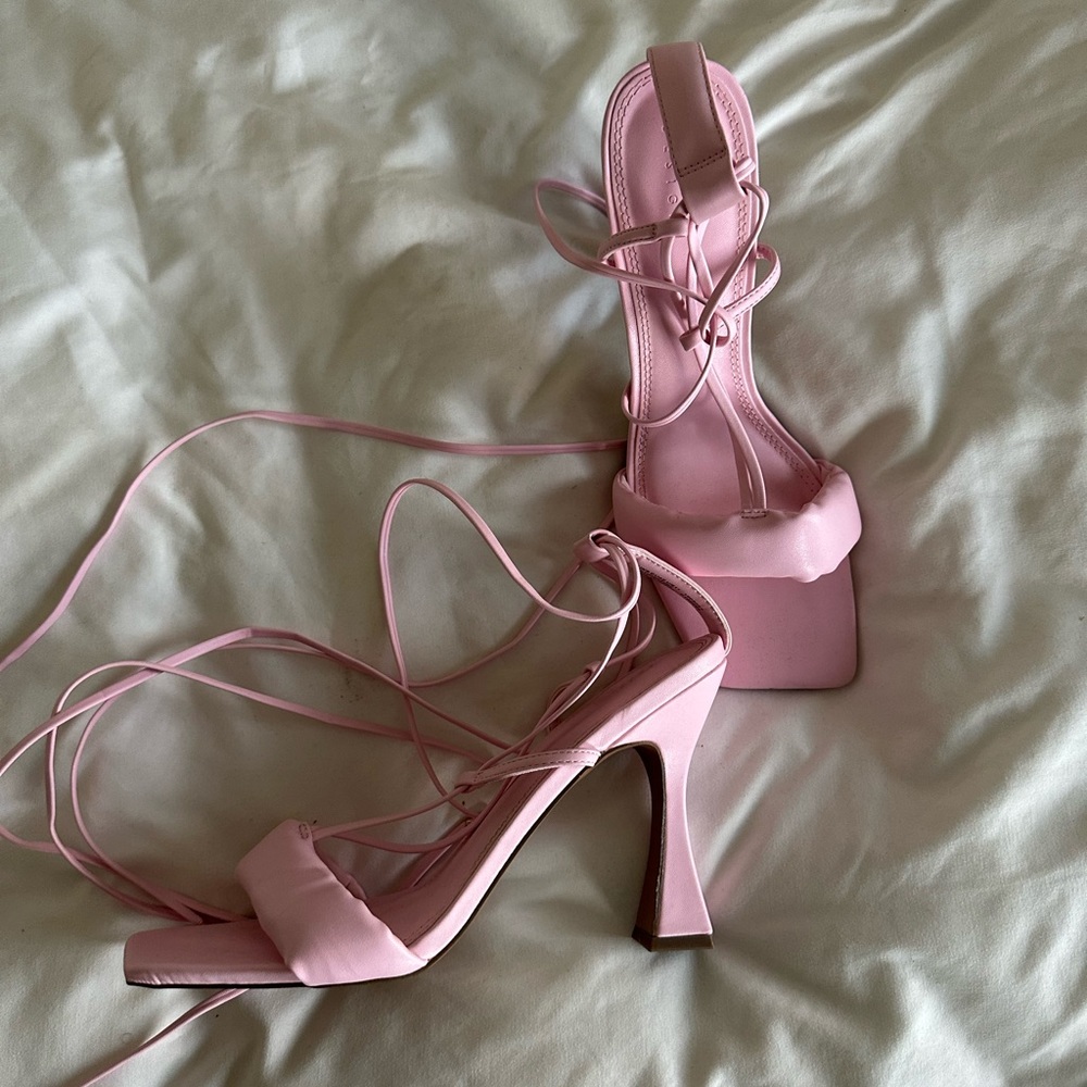 ASOS DESIGN Nelda padded tie leg heeled sandals in pink
